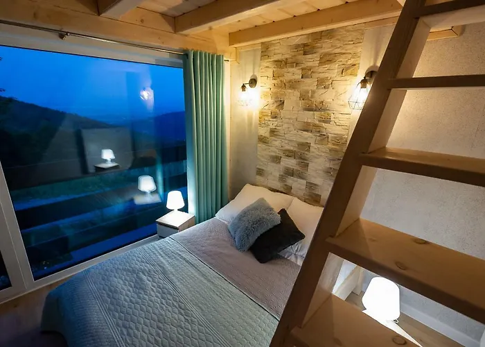 Podmagura דירה *